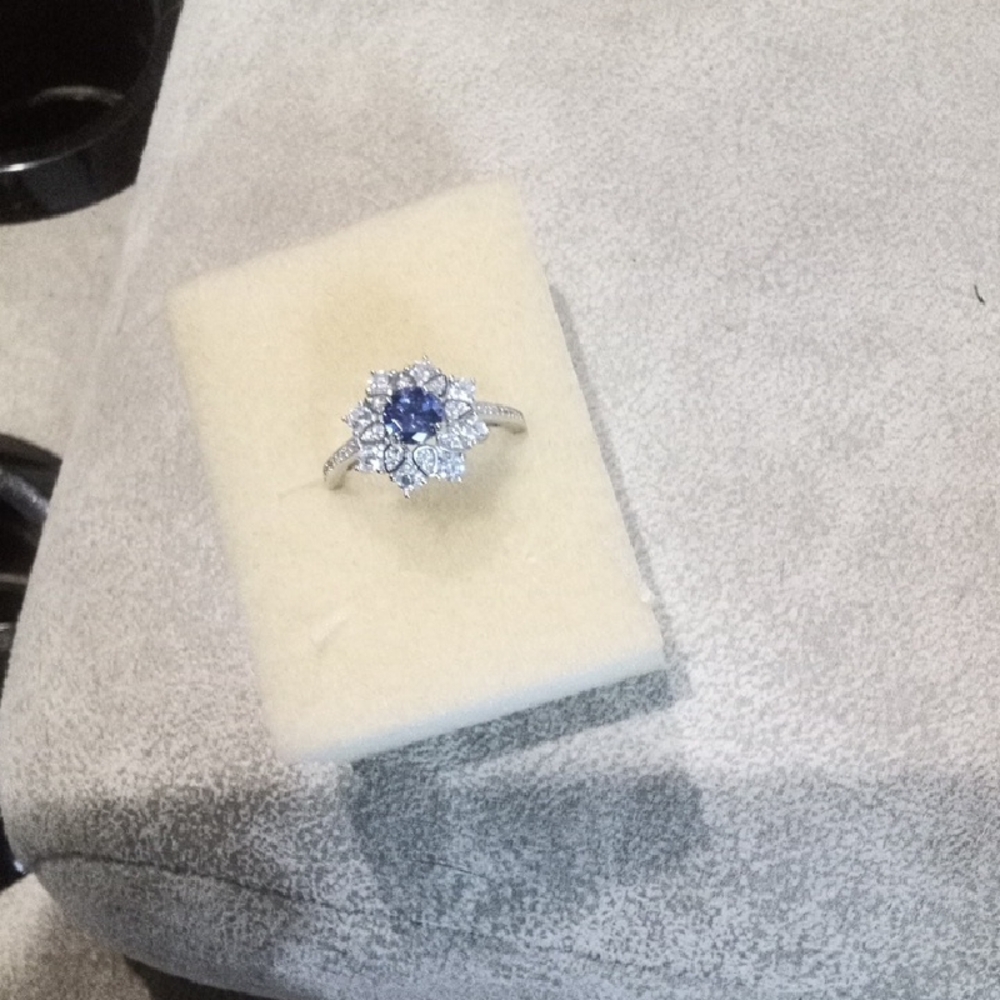 Elegant Esotica Blue Tanzanite & White Diamond Sterling Silver set In Rhodium